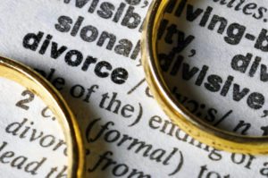 Divorce-Definition-With-Rings