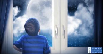 Ways Utah Children of Divorce Love Differently - Wall Legal Solutions Child looking at the moon - Children of Divorce